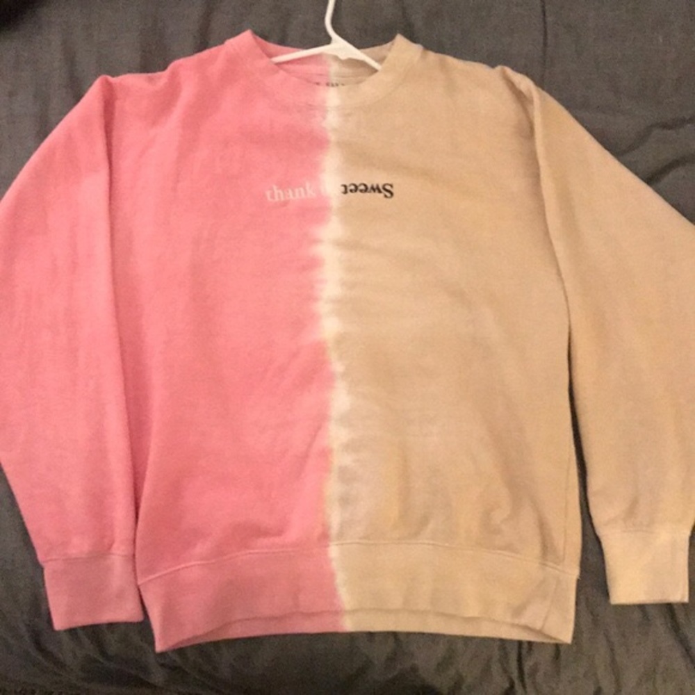 ISO ARI SWEETENER MERCH